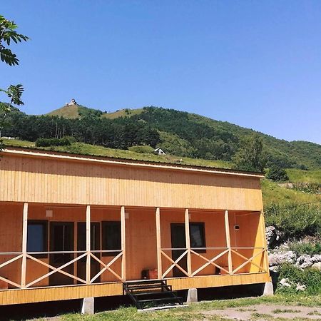 Family Hostel Nika Kazbegi Kültér fotó
