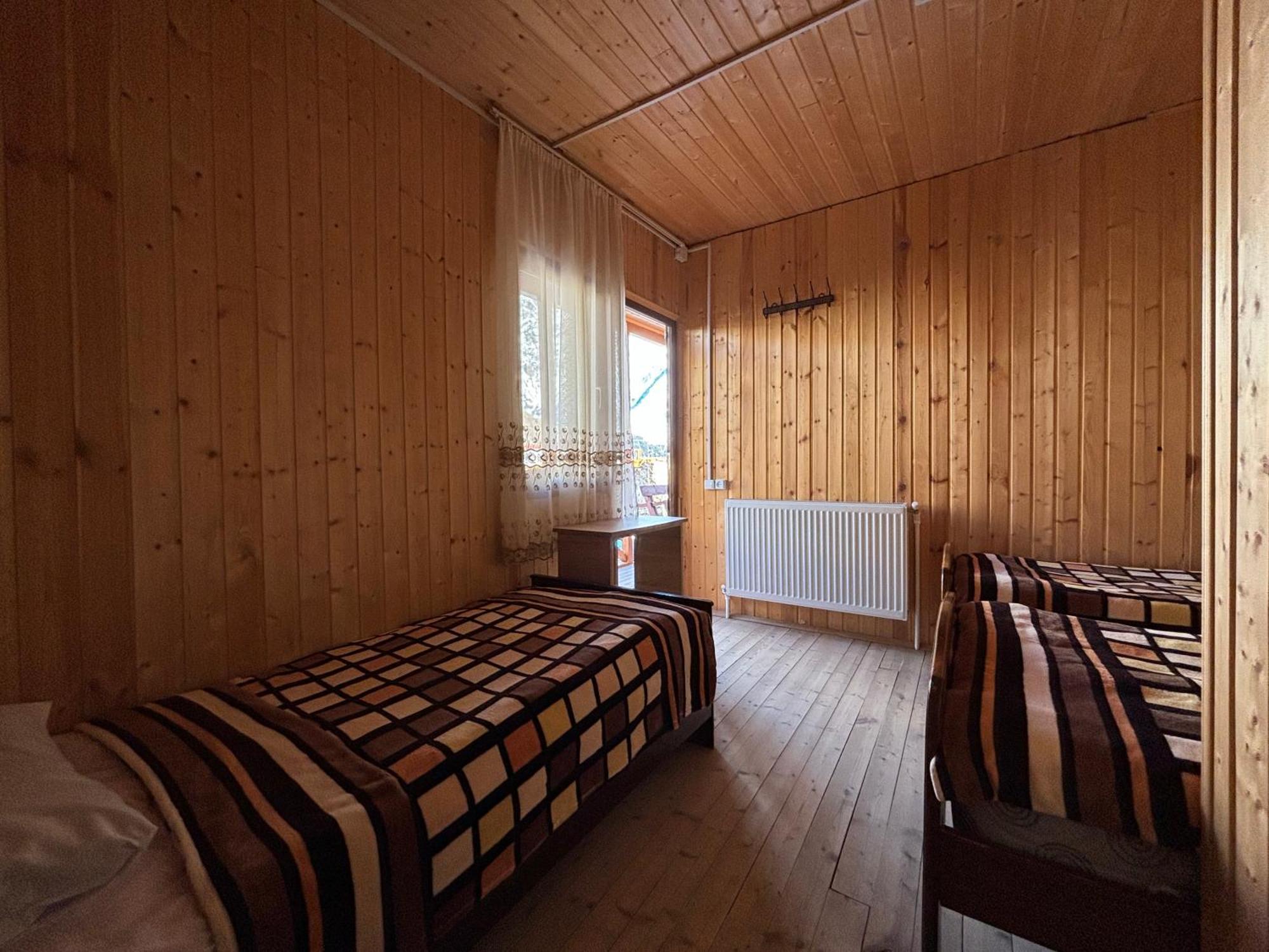 Family Hostel Nika Kazbegi Kültér fotó