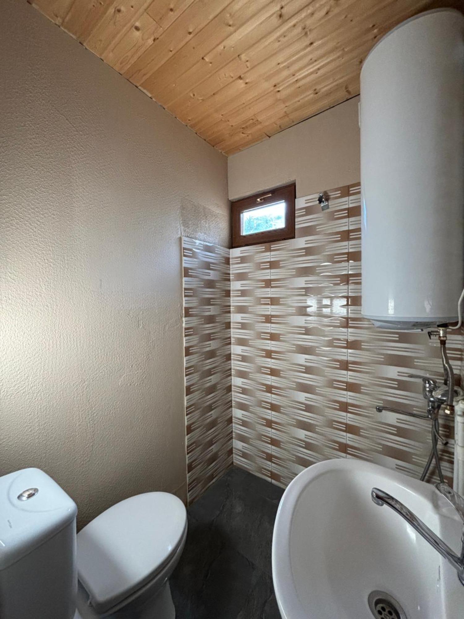 Family Hostel Nika Kazbegi Kültér fotó